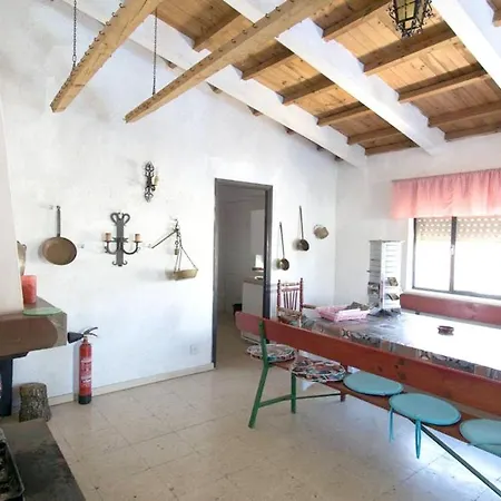 With 3 Bedrooms In Vitigudino, With Private Pool, Furnished Terrace And...
